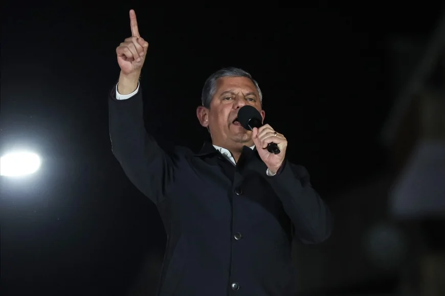 CHP GENEL BAŞKANI ÖZGÜR ÖZEL: “AK PARTİ’NİN KARA DÜZENİNİ YIKACAĞIZ, YAPAMIYORSAN GETİR SANDIĞI, YÖNETEMEYENDEN CUMHURBAŞKANI OLMAZ”