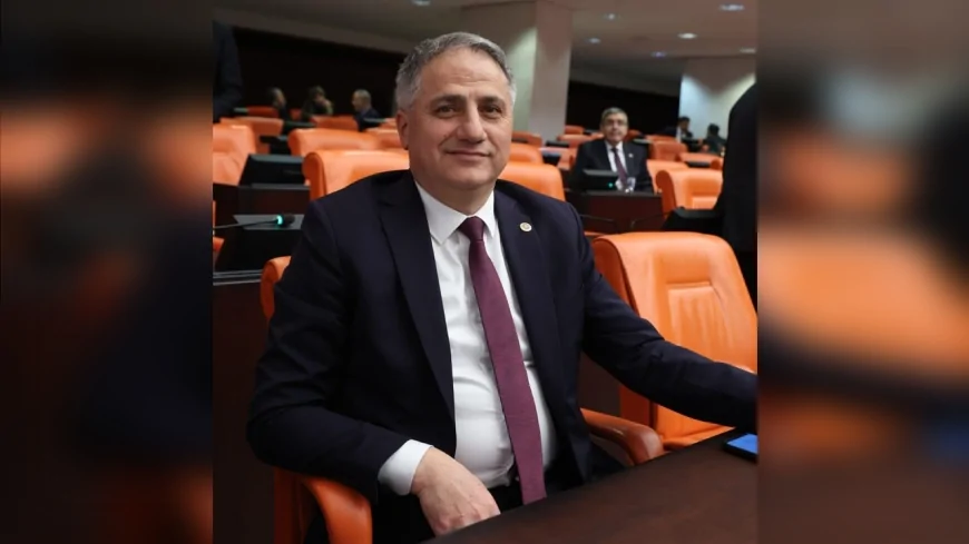 TBMM’de 24 Kasım Mesajı: AK Parti Milletvekili Saffet Bozkurt “Öğretmenlerimiz Ülkemizin İstikbalini Şekillendiren Kahramanlardır” Dedi