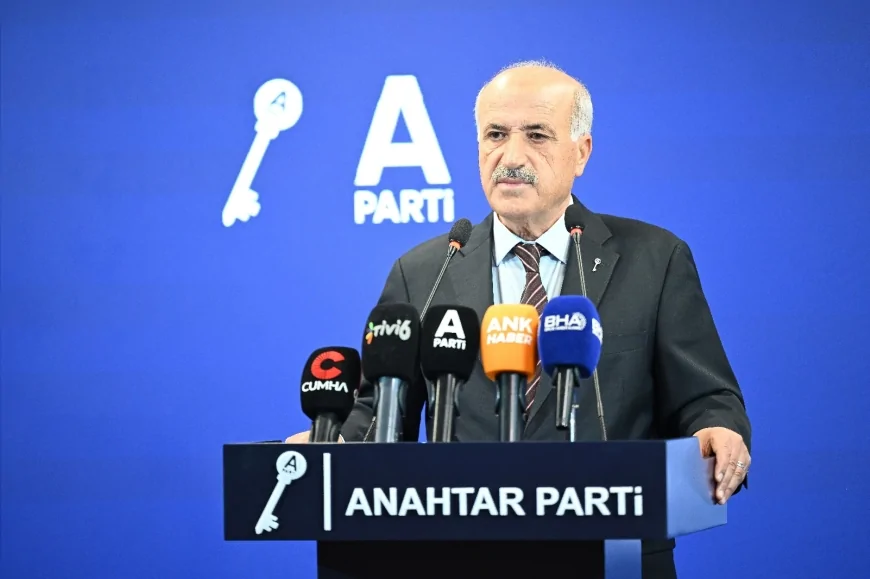 Anahtar Parti Sözcüsü Fuat Geçen: “Hükümetin sessizliğini ve süreç öngörülerini vakit geçirmeden kamuoyuyla paylaşmasını arzu ederiz”