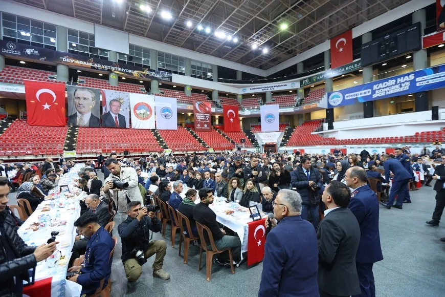 Kayseri Büyükşehir Belediye Başkanı Memduh Büyükkılıç: “Acımız büyük şehitlerimizin emanetine sahip çıkacağız”