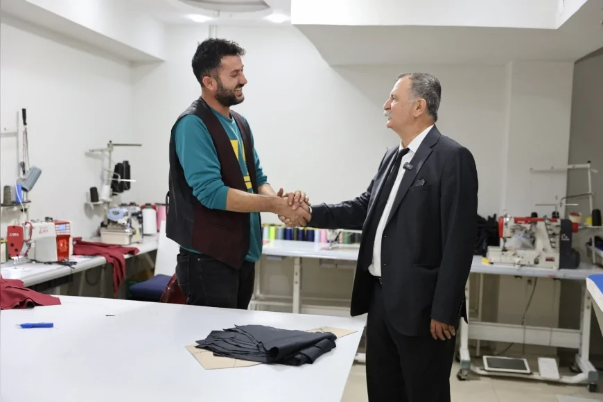 Yunusemre Belediye Başkanı Semih Balaban: “Vatandaşımızın beklentisini birinci ağızdan öğrenmeye devam edeceğiz”