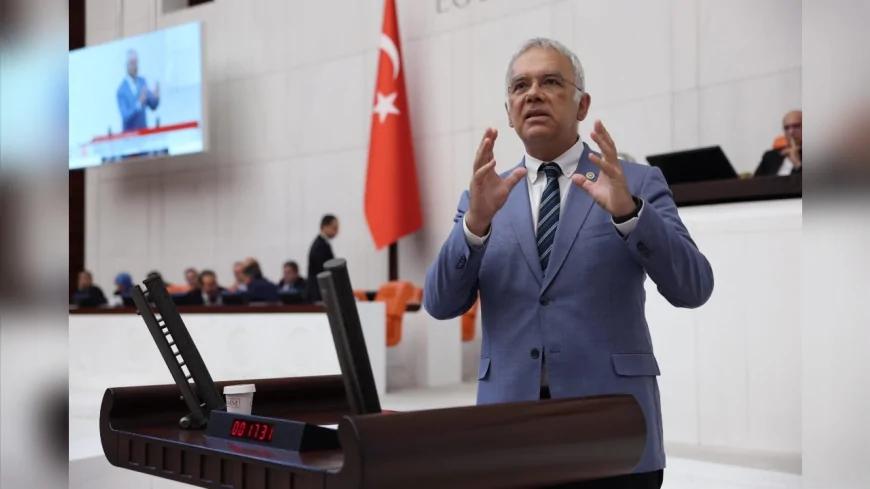 CHP BURSA MİLLETVEKİLİ PROF. DR. KAYIHAN PALA: “SAĞLIK BAKANLIĞININ PERFORMANSI ZAYIF, ŞEHİR HASTANELERİ BÜTÇEYİ REHİN ALDI”