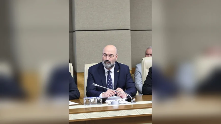 CHP İSTANBUL MİLLETVEKİLİ FETHİ AÇIKEL: “EĞİTİMDE KASTLAŞMA ARTTI, ÇOCUK YOKSULLUĞU VE ÖĞRETMEN YOKSULLUĞU BÜYÜYOR”