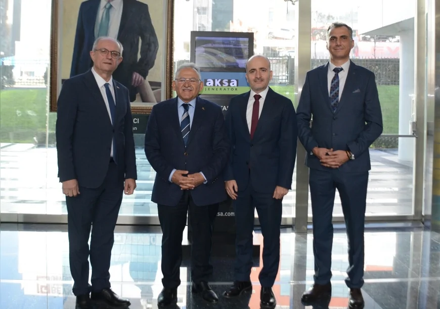 Kayseri Büyükşehir Belediye Başkanı Memduh Büyükkılıç Aksa Doğalgaz Genel Kurulu’nda Enerji Altyapısı Çalışmalarını Değerlendirdi
