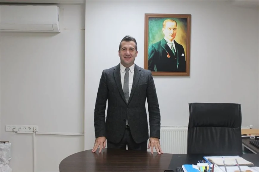 Aile ve Sosyal Hizmetler Yalova İl Müdürü Arif Laçin: “25 Kasım kadınların haklarını korumak için küresel farkındalığın güçlendiği gündür”