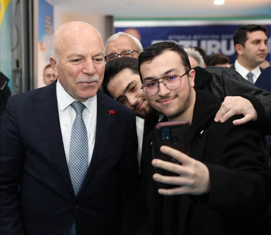 Erzurum Büyükşehir Belediye Başkanı Mehmet Sekmen: “Modern fuar merkezimiz kültürel yaşamın yeni buluşma noktasıdır”