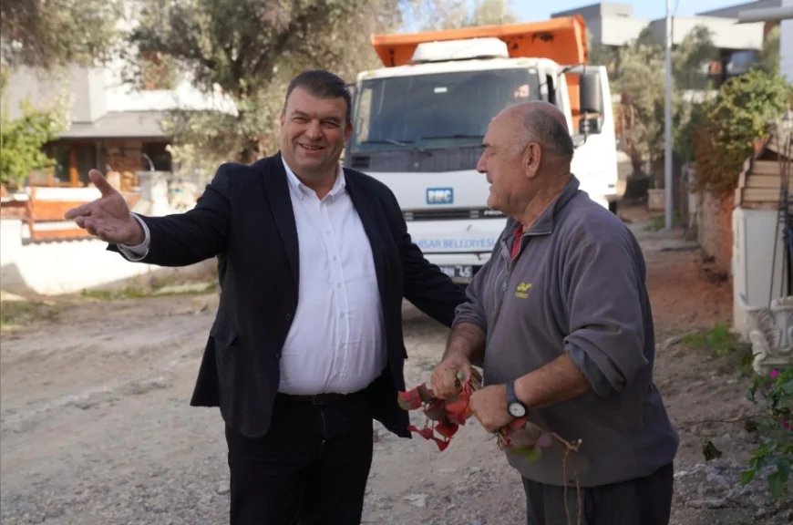 Seferihisar Belediyesi Sığacık Girlen’de 20 Milyon TL’lik Yol Yatırımıyla 50 Bin Metrekarelik Parke Çalışmasını Tamamlıyor