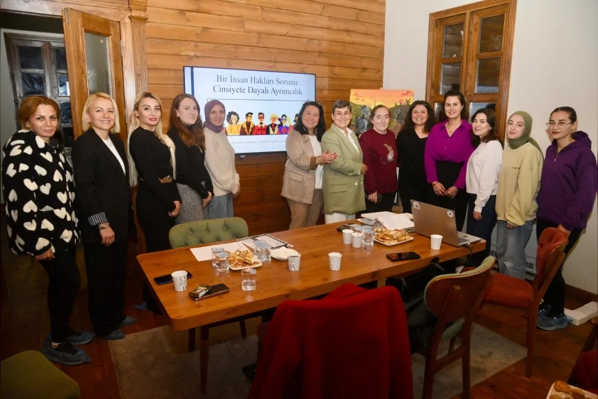 Giresun Belediyesi Kadına Yönelik Şiddete Karşı Uluslararası Mücadele Günü Etkinliklerini Başlattı: İlk Atölye Yoğun İlgi Gördü