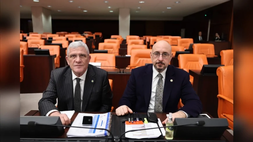 İYİ PARTİLİ UĞUR POYRAZ’DAN ADALET BAKANINA ÇOK SERT ELEŞTİRİ: “YOKLUĞU YÖNETİYORSUNUZ, HUKUK FAKÜLTELERİNİ TEST DERSHANESİNE ÇEVİRDİNİZ”