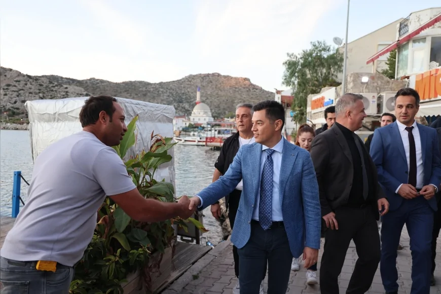 Marmaris Belediye Başkanı Acar Ünlü Selimiye, Bozburun ve Bayır Mahallelerinde Öncelikli İhtiyaçları Sahada İnceledi
