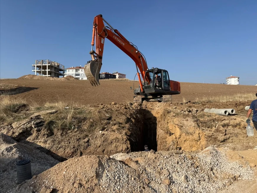 Çorum Belediyesi Mehmet Akif Ersoy 3’üncü Cadde’de Yeni Yerleşim Alanları İçin Altyapı Yatırımlarını Genişletiyor