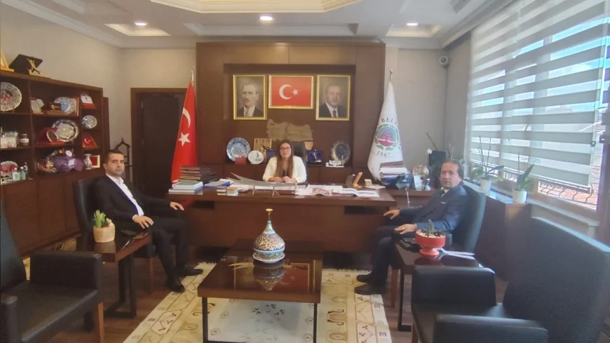 Simav Belediye Başkanı Kübra Tekel Aktul’a Yapılan Ziyarette İlçe Çalışmaları ve 24 Kasım Programları Üzerine Değerlendirmeler Yapıldı