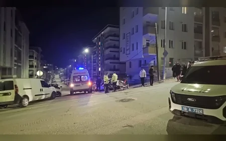 Çorum Bahçelievler Mahallesi’nde Hafif Ticari Araç ile Motosikletin Çarpıştığı Kazada Bir Kişi Yaralandı