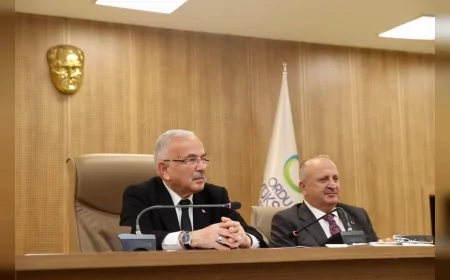 Ordu Büyükşehir Belediye Başkanı Mehmet Hilmi Güler: “Ünye’ye 6,5 yılda 1 milyar lirayı aşan yatırım yaptık”