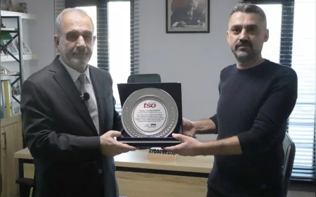 Elazığ TSO Başkanı İdris Alan’ın Aydın Ersöz’e Ziyaretinde Taahhüt Sektörü ve Şehrin Ekonomisi Üzerine İş Birliği Mesajları Verildi