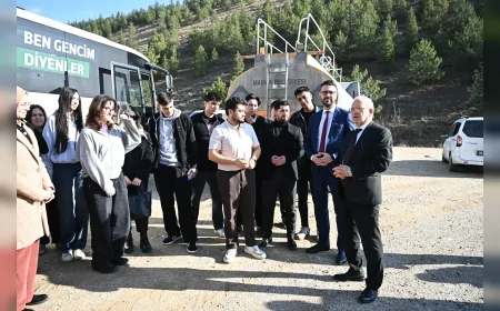 Mamak Belediyesi ile Ankara Teknokent Koleji MTAL Öğrencileri Gökçeyurt Ekolojik Köyü’nde Fidan Dikerek Sürdürülebilir Çevre İçin Birlikte Adım Attı