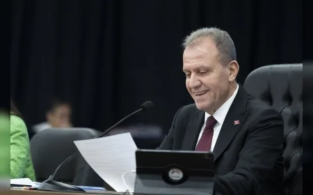 Mersin Büyükşehir Belediye Başkanı Vahap Seçer: “Tüm Mersinlileri 7. Uluslararası Mersin Maratonu ve Yılbaşı Pazarı’na davet ediyorum”