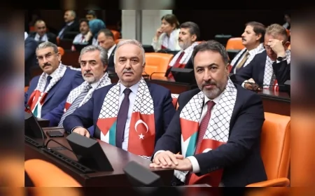 AK Parti’li Mustafa Hakan Özer: “Rekabet Kurumu dijital çağın gözcüsüdür; 2025’te 11,5 milyar liralık ceza, 83,6 milyar liralık tüketici refahı sağlandı”