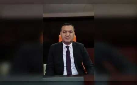 İYİ Parti’li Turan Yaldır: “Aksaray’ın umuduyla oyuncak tren gibi oynadınız; 10 yılda 12 kilometre yol yaptınız, 2 menfezi başarı diye anlatıyorsunuz”