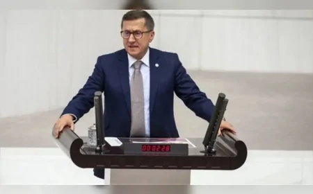 İYİ Partili Lütfü Türkkan: “Ulaştırma bütçesi millet için değil bir avuç müteahhit için, Cengiz Topel Havalimanı Zafer gibi öksüz bırakıldı”