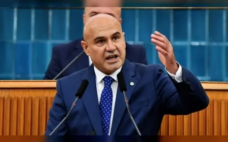 İYİ Parti’li Turhan Çömez: “Takdim ettiğiniz mucize rakamlar gerçekleri gizleyemez; Çin’le 42 milyar dolar açık verirken yerli uçak nerede, 300 uçağı niye ABD’den alıyorsunuz”