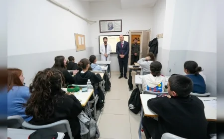 Gaziemir Belediye Başkanı Ünal Işık: “Ücretsiz ve nitelikli eğitimle öğrencilerimizin yanındayız”