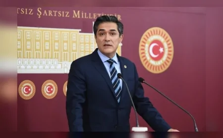 İYİ PARTİ GRUP BAŞKANVEKİLİ BUĞRA KAVUNCU: “TEKSTİL BİTERKEN ‘KAMYON TOSLAYACAK’ DENİLDİ, SANAYİYE DÖNÜŞÜM PLANI DUYMADIK”
