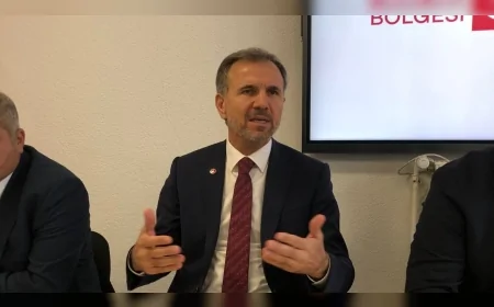 SAADET PARTİSİ GENEL BAŞKAN YARDIMCISI MESUT DOĞAN: “ENERJİDE DIŞA BAĞIMLILIK YÜZDE 67’DEN 70’E ÇIKTI”