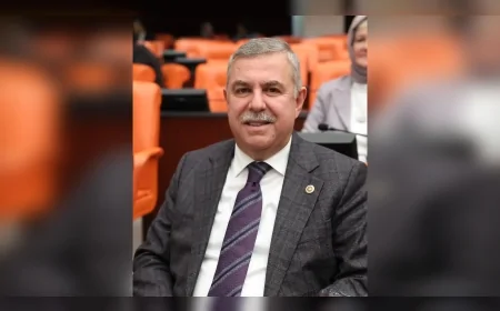 AK PARTİ SİNOP MİLLETVEKİLİ NAZIM MAVİŞ: “ÜNİVERSİTELERDE DEMOKRATİK DÖNÜŞÜMÜ BİZ GERÇEKLEŞTİRDİK”