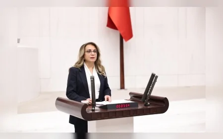 MHP’Lİ FİLİZ KILIÇ: “ÖĞRETMENLERİMİZE ATAMA, AİLEYE KORUMA; GÜÇLÜ AİLE GÜÇLÜ TÜRKİYE”