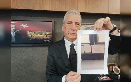 CHP Gaziantep Milletvekili Hasan Öztürkmen: “AKP’li Umut Yılmaz belediye meclis üyelerine giriş yasağı koyarak suç işliyor”