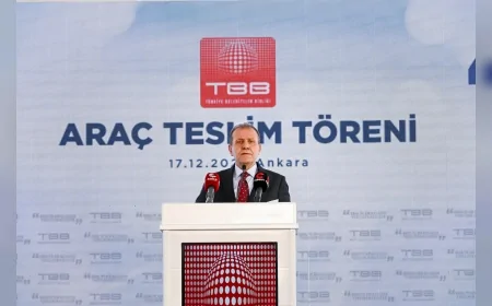 Türkiye Belediyeler Birliği Başkan Vekili Vahap Seçer: “Türkiye’de geleceğe umutla bakacak bir toplum yaratacaksak bunu yerelden başlatacağız”