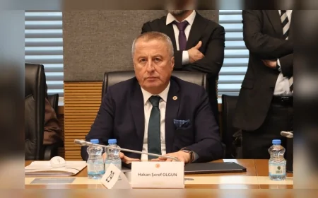 İYİ Parti Genel Başkan Yardımcısı Hakan Şeref Olgun: “Bütçe hakkı Meclisten alındı, kriz üreten sistemle yol alınamıyor”