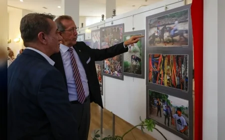 Efeler Belediye Başkanı Anıl Yetişkin: “Sanatla büyüyen, düşünen ve üreten bir kent hedefliyoruz”