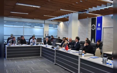 Bursa Büyükşehir Belediyesi AKOM’da kış hazırlık tatbikatı yaptı ulaşım ve kriz senaryoları masaya yatırıldı