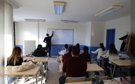 Aydın Büyükşehir Belediye Başkanı Özlem Çerçioğlu: “Memur Adaylarını Eğitimde Yalnız Bırakmıyoruz”