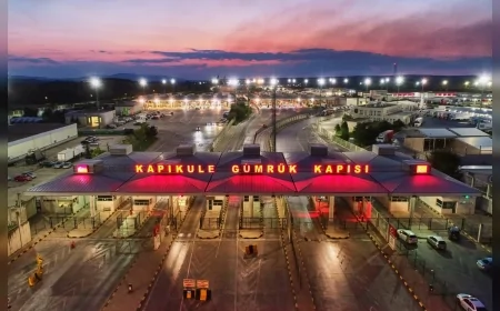 Kapıkule Gümrük Kapısı’nda ticari araç geçişinde tarihi rekor: Bir günde 3 bin 442 işlemle en yüksek seviye görüldü