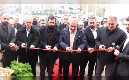 Elazığ Ticaret ve Sanayi Odası Başkanı İdris Alan: “Uğrak Gold Pastanesi’nin ilimize hayırlı olmasını diliyorum”