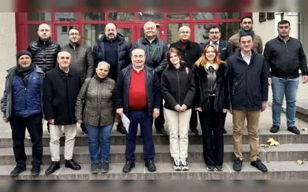 Ankara Burdur Derneği’nde olağan genel kurul yapıldı yeni başkan Op Dr Tahir Zengin oldu