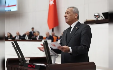 CHP Gaziantep Milletvekili Hasan Öztürkmen: “Kuraklık hububat üreticisini tarladan kopma noktasına getirdi”