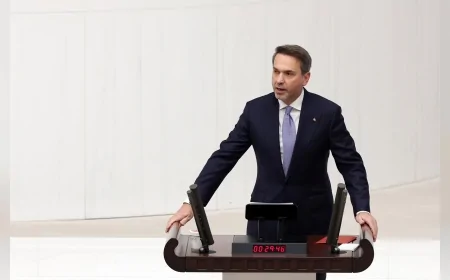 Enerji ve Tabii Kaynaklar Bakanı Alparslan Bayraktar: “Kurulu gücümüzün üçte biri sadece rüzgâr ve güneşten oluştu”