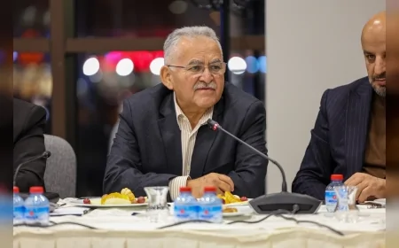 Kayseri Büyükşehir Belediye Başkanı Dr. Memduh Büyükkılıç: “İlk günkü aşkla şehrimize hizmet ediyoruz”