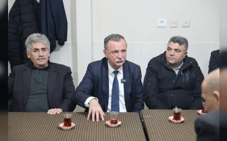 Yunusemre Belediye Başkanı Semih Balaban Spil Mahallesi’nde: “Önceliklerimizi Vatandaşlarımız Belirliyor”