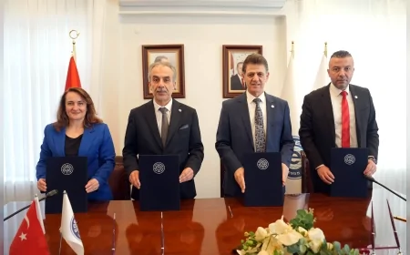 Ege Üniversitesi ile KKTC Kamu Hizmeti Komisyonu Arasındaki Sınav İş Birliği Protokolü Yenilendi