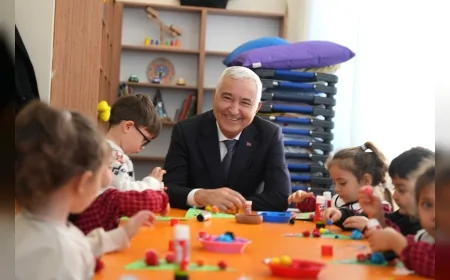 Kemalpaşa Belediye Başkanı Mehmet Türkmen: “Her Çocuğun Eşit ve Güvenli Ortamda Büyümesi Önceliğimiz”