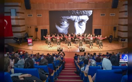 Ankara Büyükşehir Belediyesi Atatürk’ün Ankara’ya Gelişinin 106. Yılını Sanat Etkinlikleriyle Kutladı