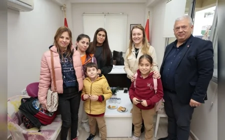 Konak Belediye Başkanı Nilüfer Çınarlı Mutlu: “111 Mahallede Komşularımızla Bir Araya Geldik”