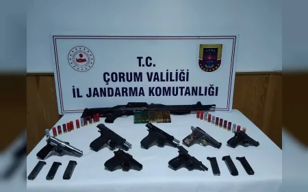 Çorum Bayat’ta Silah Kaçakçılarına Jandarma Operasyonu Çok Sayıda Silah Ele Geçirildi