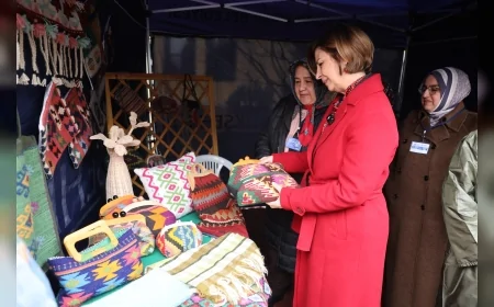 Eskişehir Büyükşehir Belediye Başkanı Ayşe Ünlüce: “Büyük emeklerle ortaya çıkan ürünler kadınların gücünü yansıtıyor”