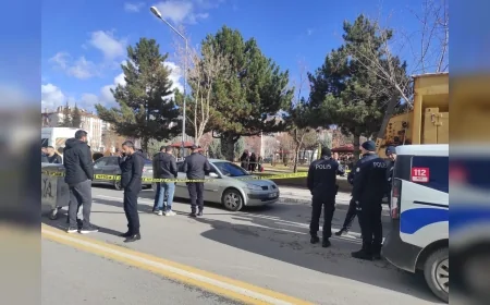 Çorum Buhara Evler Mahallesi’nde 30 Yaşındaki Oğuzhan Karameşe Aracında Ölü Bulundu